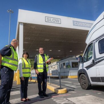 VK maakt noodplannen voor EES-vertragingen in Dover om verkeerschaos in Kent te voorkomen